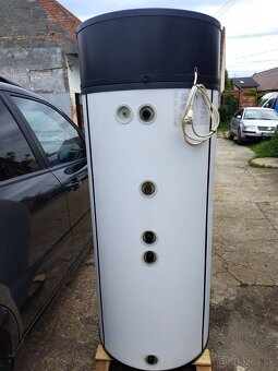 Bojler z Tepelným čerpadlom - Vaillant , 260l - 3