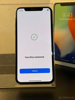 Predám Apple iPhone X 64GB Silver Minimálne známky - 3