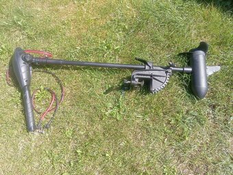 Lodný elektromotor HASWING + trakčná batéria VARTA AGM prof - 3