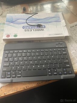 Tablet s klávesnicou - 3