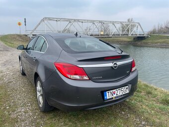 Opel Insignia 2.0 CDTI 160k Cosmo - 3