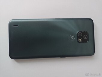 Motorola Moto e7 používaný - 3