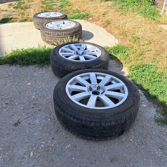 225/55r18 - 3