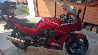 Kawasaki gpz1100 - 3