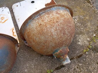 Predám staré liatinové umývadlá smaltované - 3