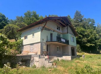 Dom v Obišovciach na predaj s pozemkom 1383 m² - 3