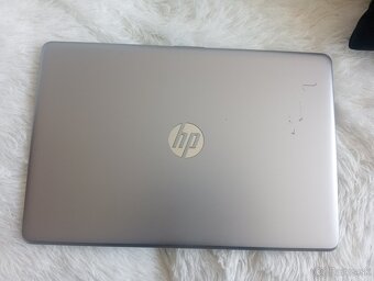 rozpredam funkčný notebook Hp 250 G6 - 3