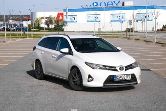 Toyota Auris 2.0 l D-4D DPF Active - 3
