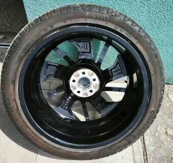 Pirelli letné 215/45 R18 Cinturato na diskoch - 3
