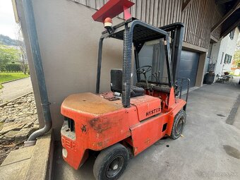 Vysokozdvižný vozik hyster 2.5t - 3