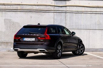 Volvo V90 CC D4 2.0L Cross Country Pro AWD A/T - 3
