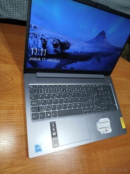 💻 Lenovo IdeaPad Slim 3 15IAN8 - 3