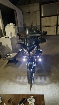 Suzuki DL650 V-strom - 3