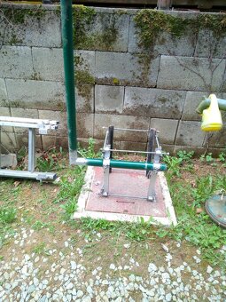 Držiak satelitu na komín. - 3