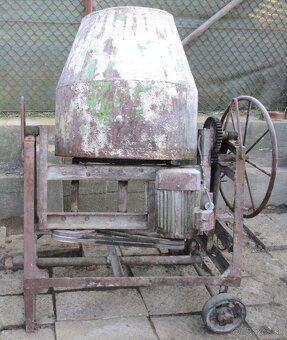 miešačku s objemom 150 litrov - 3