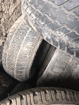 Predám pneu 235/70r16 - 3