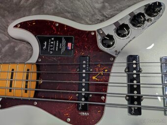 Fender Jazz bass - 3