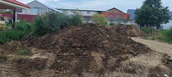 Darujem zeminu vhodnu na zasyp 20m³ - 3