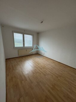 Na prenájom 3-izbový byt v Šahách – ul. Janka Kráľa - 3