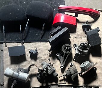 Vsetko komplet za 100e Opel Zafira A cervena - 3