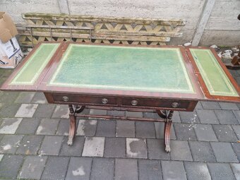 Predám elegantný starožitný písací stôl - 3