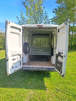 Predám Peugeot Boxer r.v.2011 2.2 tdi 88kw - 3