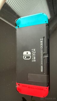 Predám Nintendo Switch Neon Red/Blue + príslušenstvo - 3