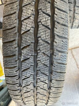 195/70 R15 C - 3