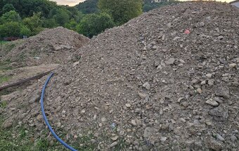 Darujem hlinu za odvoz - 3