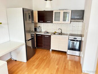 Prenájom 2 izb. byt s balkónom - 3