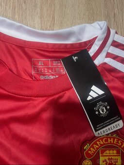 Adidas Manchester United - 3