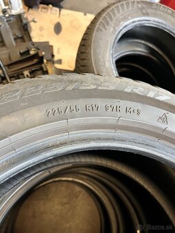 225/55 R17 Pirelli - 3
