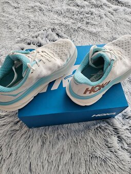 Hoka Clifton 9 - 3