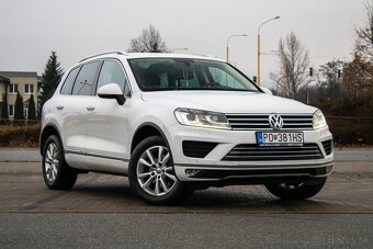 VW Touareg 3.0TDI V6 4Motion (2017) - 3