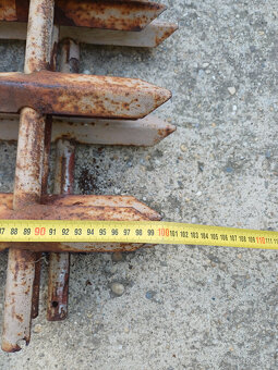 Plotové dielce. - 3