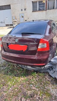 Predám havarované ale pojazdné auto - 3