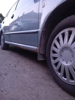 Predam skoda fabia 1.4 - 3