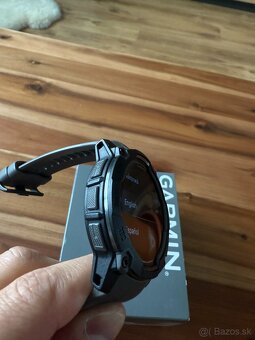 Garmin Instinct 3 Amoled 50mm Black, Charcoal silicone - 3