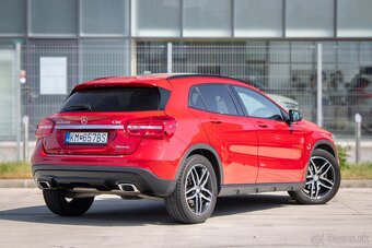 Mercedes-Benz GLA 220 d 4MATIC A/T - 3