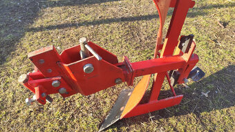 Predám pluh - obracák na malotraktor - 3