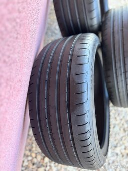 225/40 R18 Goodyear Eagle F1 - Letné - 3