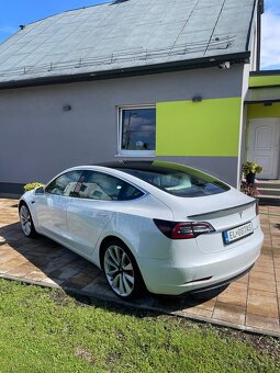Tesla Model 3 Dual Motor Performance - 3