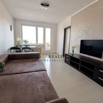 HD reality, predaj 3 izbového bytu na Medvedzí v meste Tvrdo - 3