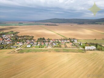 Exkluzívne na predaj nové stavebné pozemky s IS o veľkosti 8 - 3