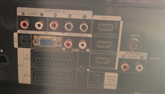 SAMSUNG LCD TV 52" - 3