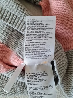 Dievčenský sveter veľ. 122/128 - 3