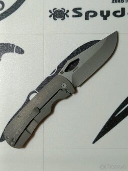 McNees Dixon klon - 3