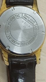 Predám funkčné starožitné Švajčiarské hodiny Flucano - 3