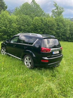 Peugeot 4007 - 3