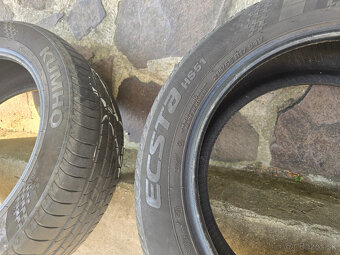 Kumho Ecsta HS51 215/55 R17 - 3